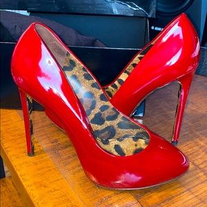 Dolce & Gabbana Red pumps